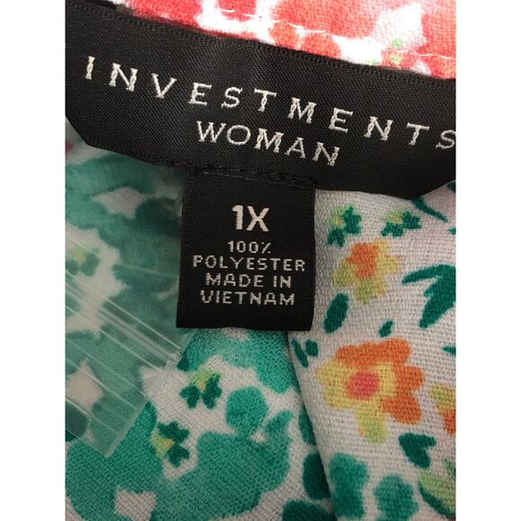 Investments Floral Top Woman 1X Flutter Sleeve NEW - Picture 7 of 7